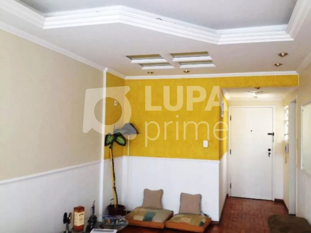 Apartamento à venda com 3 quartos, 110m² - Foto 2