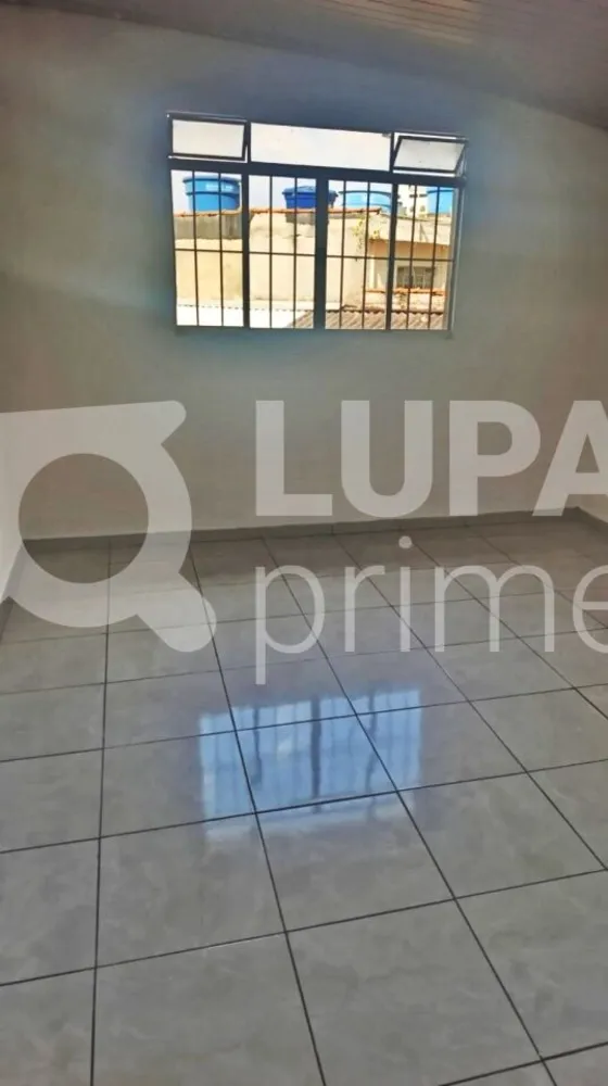 Casa, 3 quartos, 80 m² - Foto 2