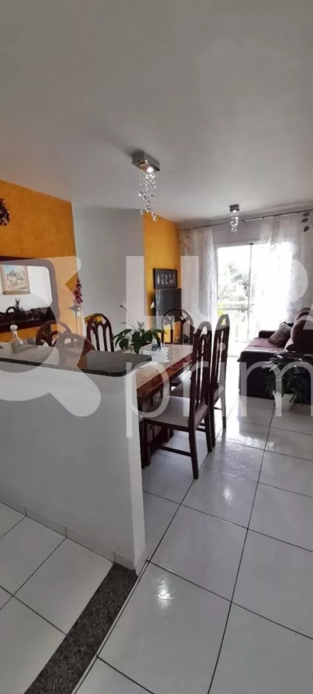 Apartamento à venda com 3 quartos, 63m² - Foto 2