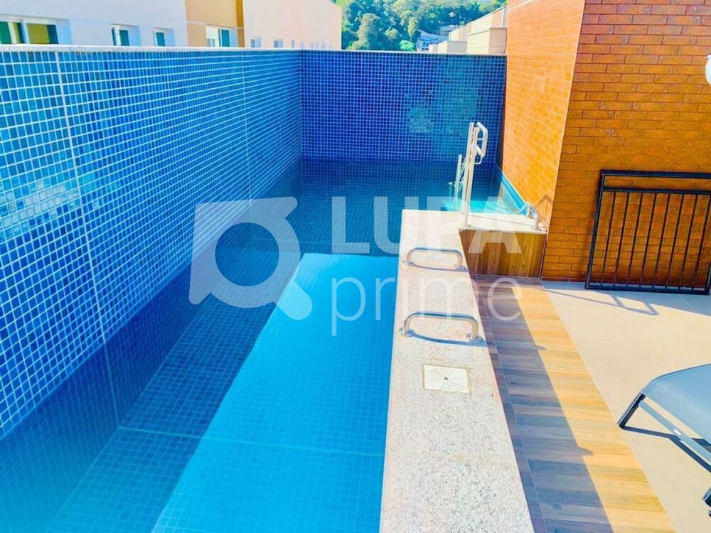 Apartamento à venda com 2 quartos, 44m² - Foto 13