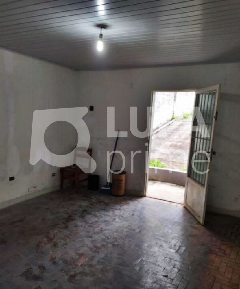 Casa, 1 quarto, 40 m² - Foto 2