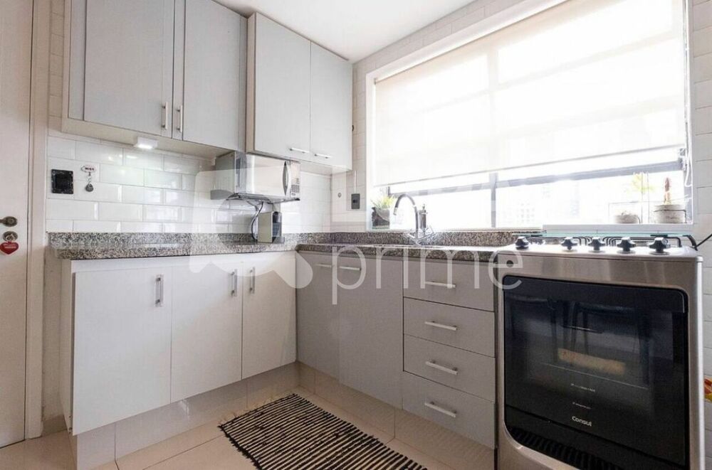 Apartamento para alugar com 2 quartos, 90m² - Foto 11