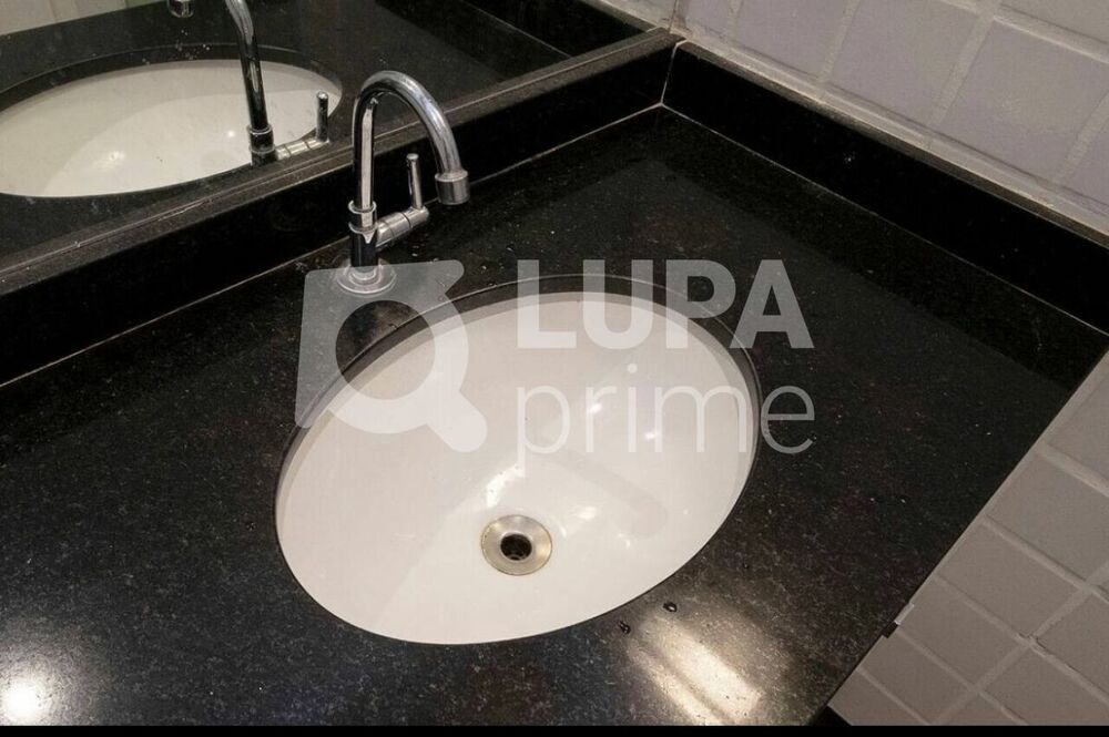 Apartamento para alugar com 2 quartos, 90m² - Foto 29
