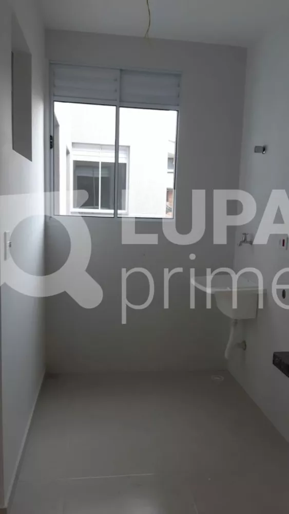 Apartamento à venda com 1 quarto, 27m² - Foto 4