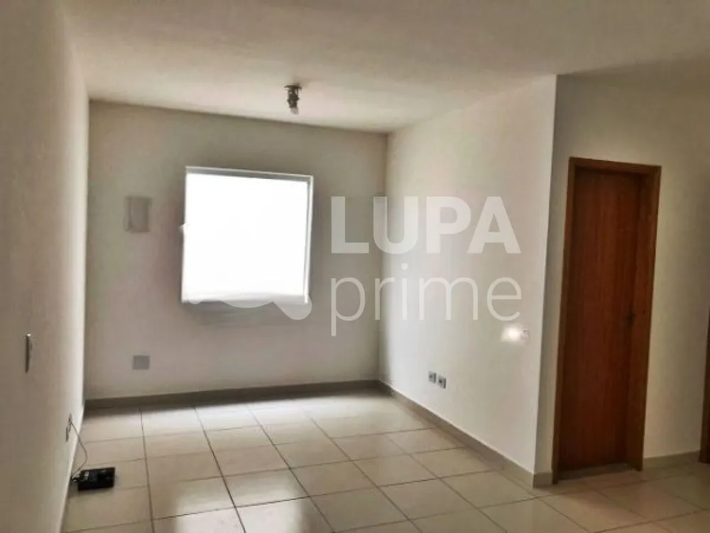 Apartamento, 1 quarto, 40 m² - Foto 2