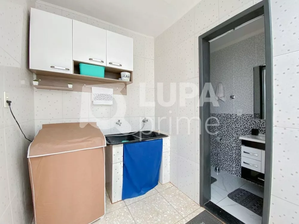 Casa à venda com 2 quartos, 122m² - Foto 13