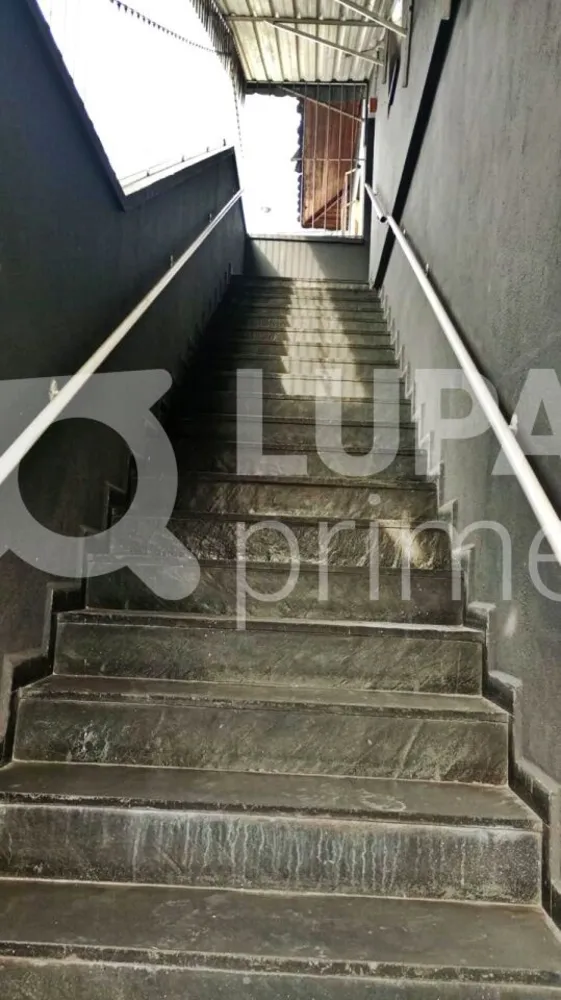 Loja-Salão, 200 m² - Foto 2