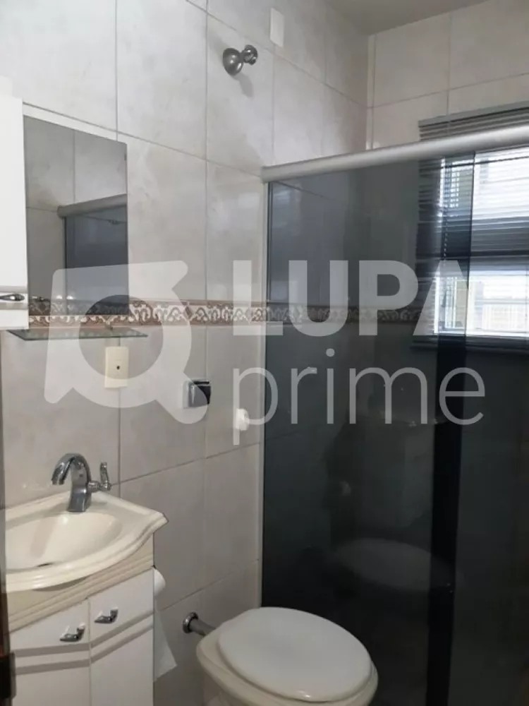 Casa à venda com 4 quartos, 180m² - Foto 12