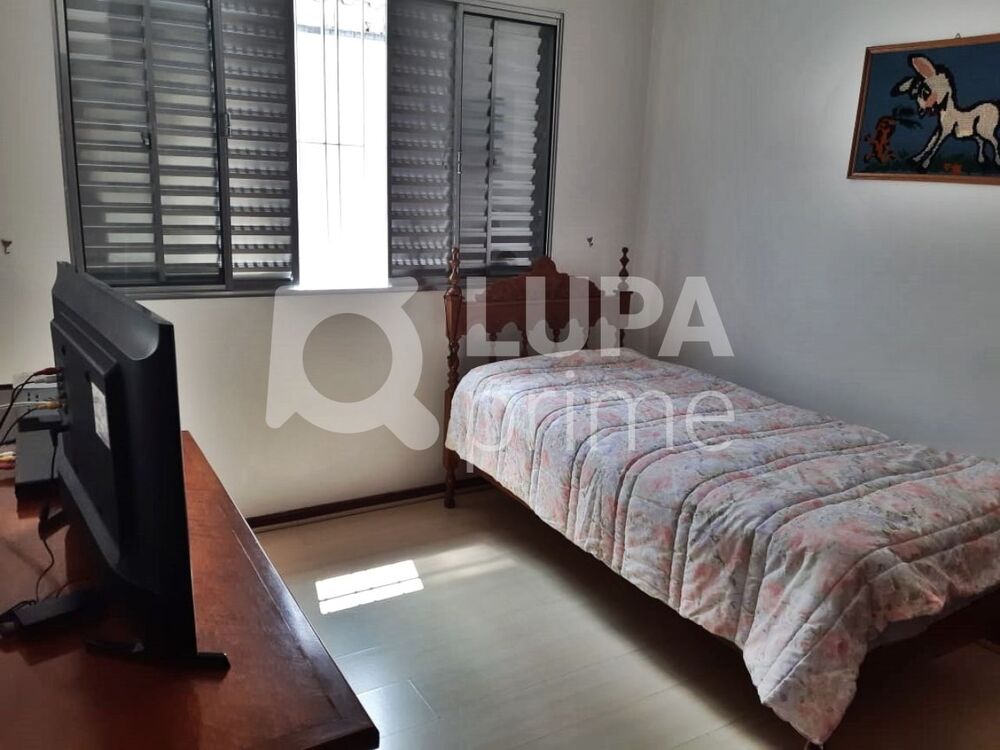 Casa, 3 quartos, 200 m² - Foto 3