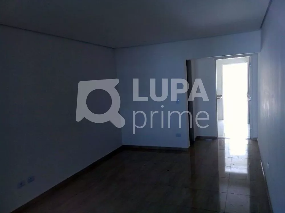 Casa à venda com 3 quartos, 240m² - Foto 4