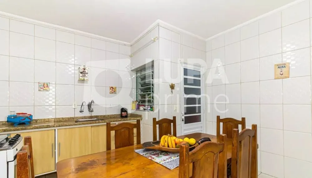 Casa, 3 quartos, 250 m² - Foto 9