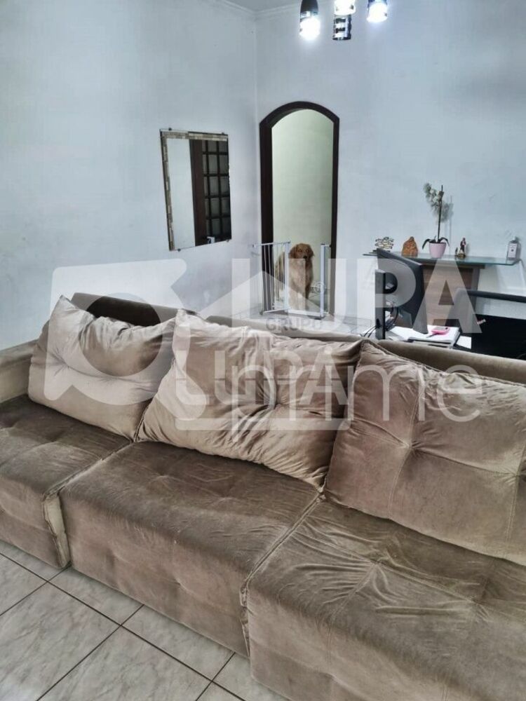 Casa, 3 quartos, 255 m² - Foto 2