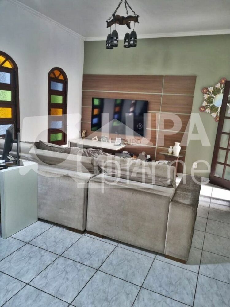 Casa, 3 quartos, 255 m² - Foto 1