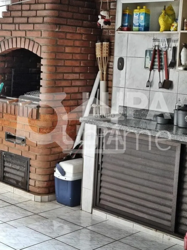 Casa, 3 quartos, 255 m² - Foto 14