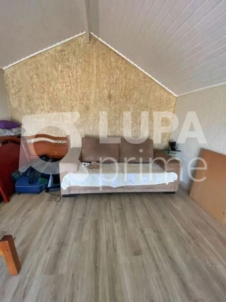 Casa, 4 quartos, 150 m² - Foto 1