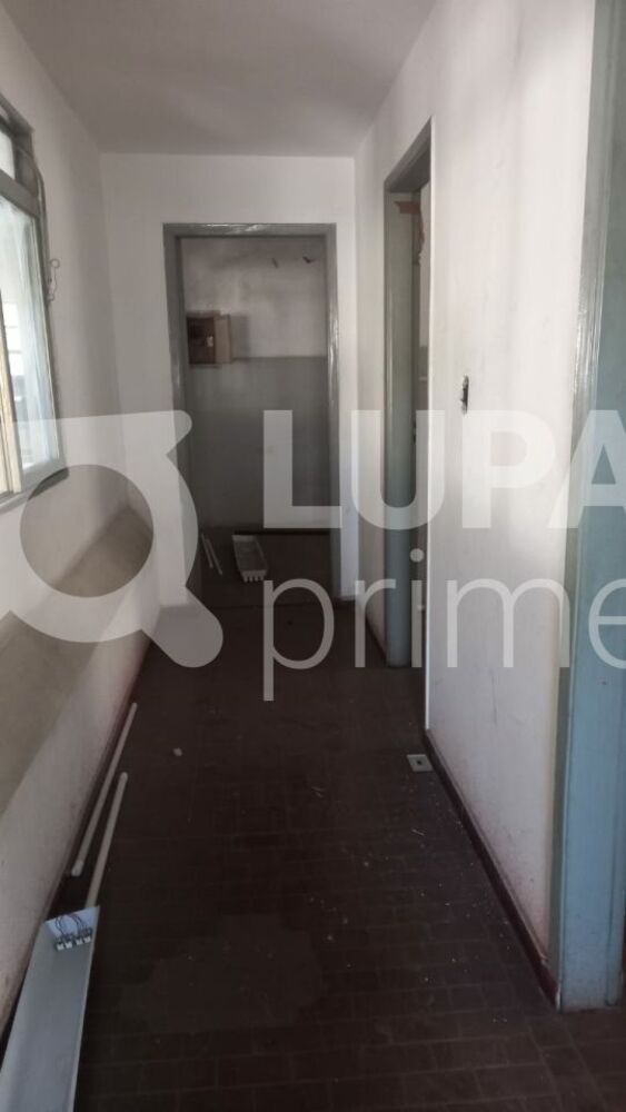 Depósito-Galpão-Armazém para alugar, 1000m² - Foto 6