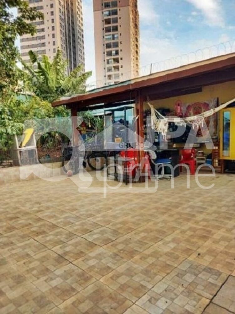 Casa, 5 quartos, 238 m² - Foto 1