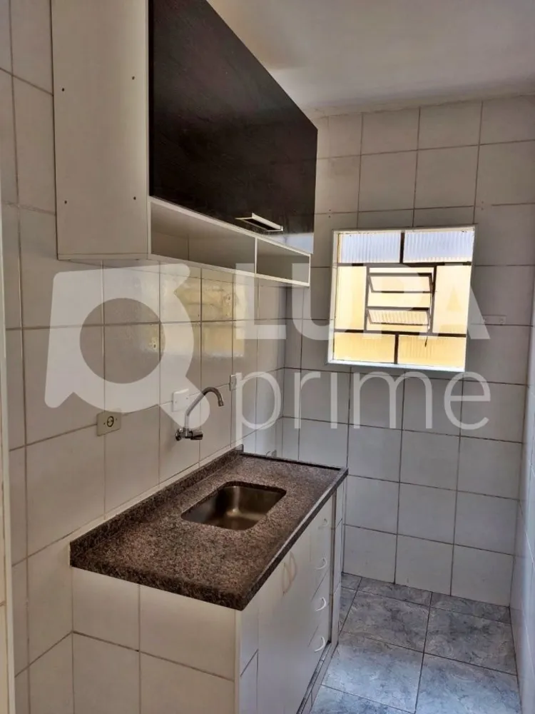 Casa, 4 quartos, 240 m² - Foto 1