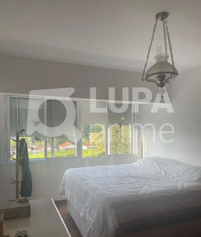Casa, 4 quartos, 210 m² - Foto 4