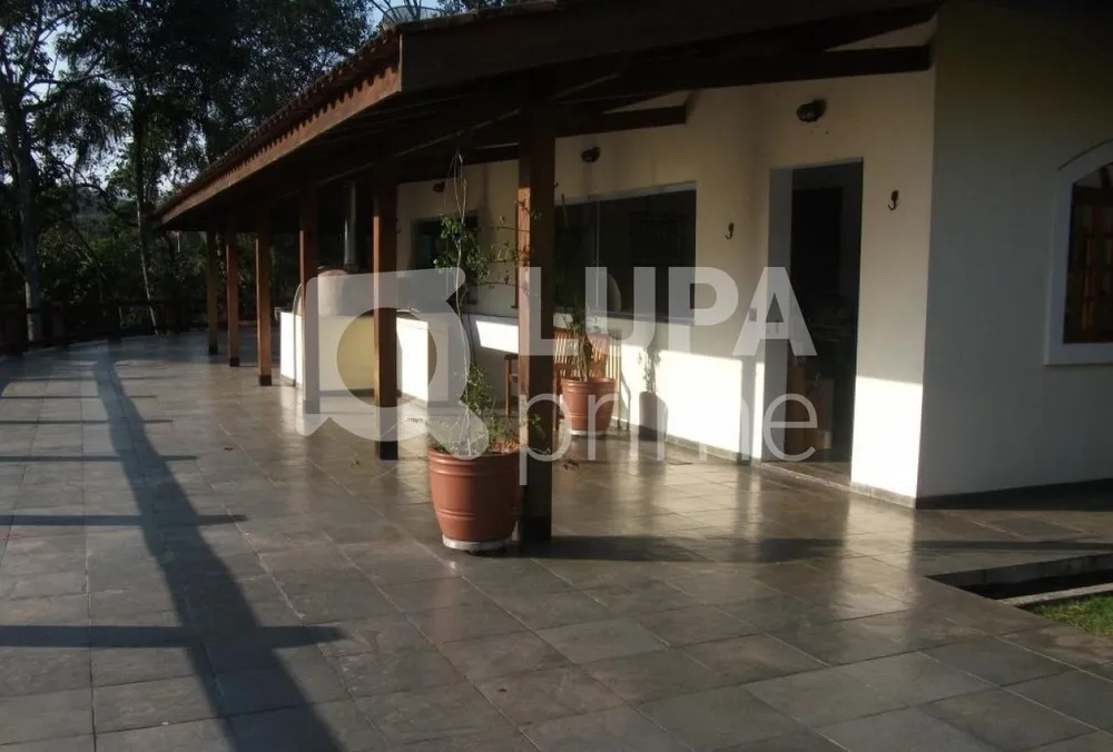 Casa, 4 quartos, 600 m² - Foto 1