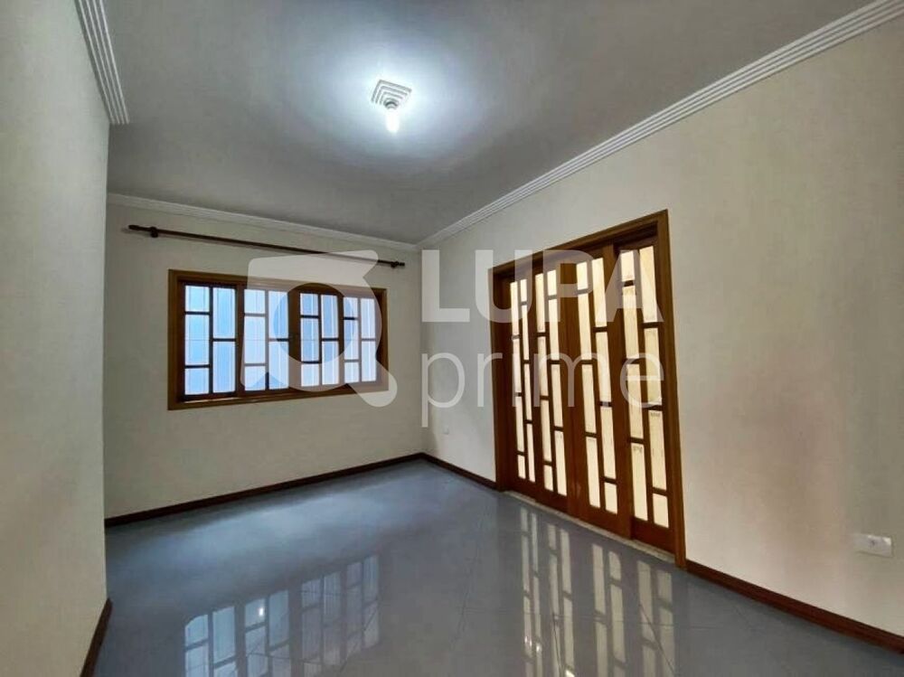 Casa, 3 quartos, 332 m² - Foto 2