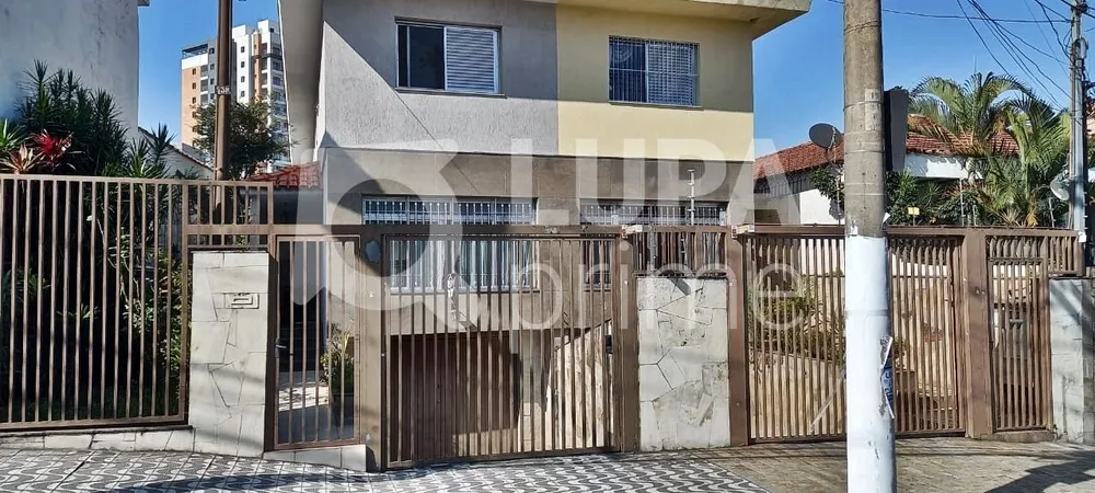 Casa, 4 quartos, 223 m² - Foto 2