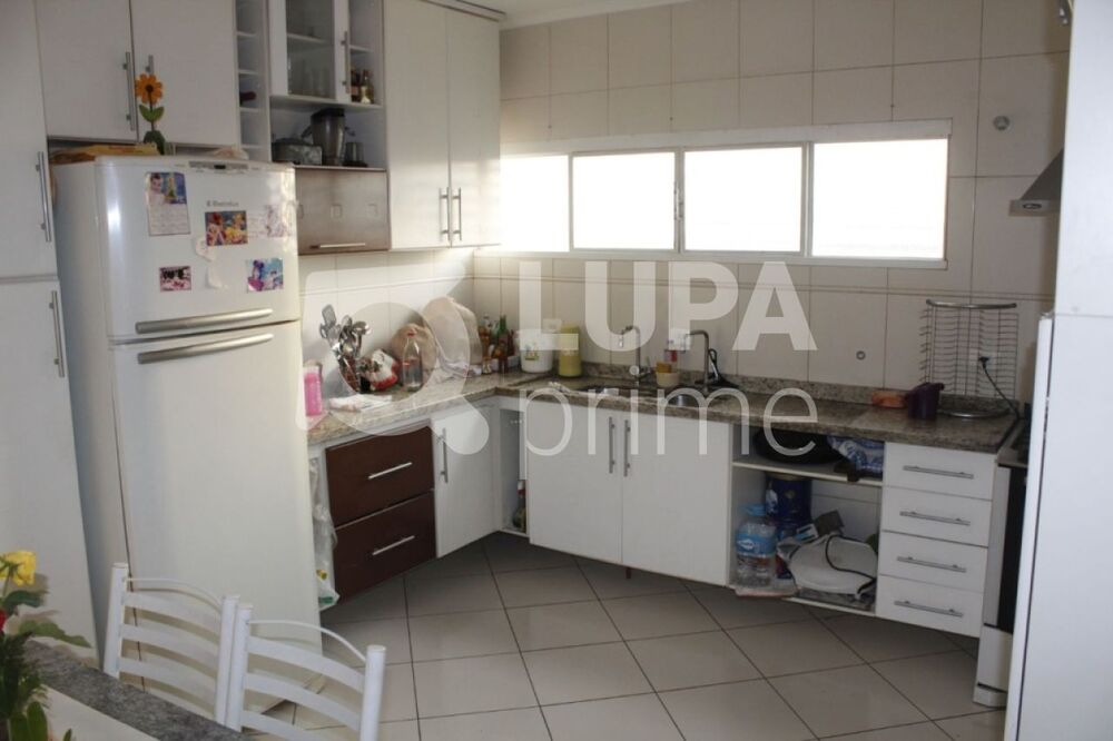 Casa, 3 quartos, 180 m² - Foto 4