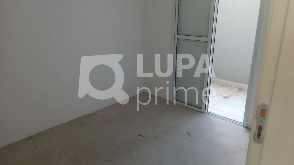 Apartamento à venda com 2 quartos, 40m² - Foto 24