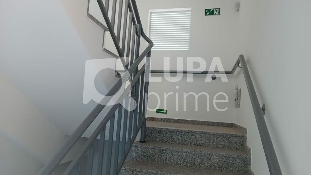 Apartamento à venda com 2 quartos, 40m² - Foto 10