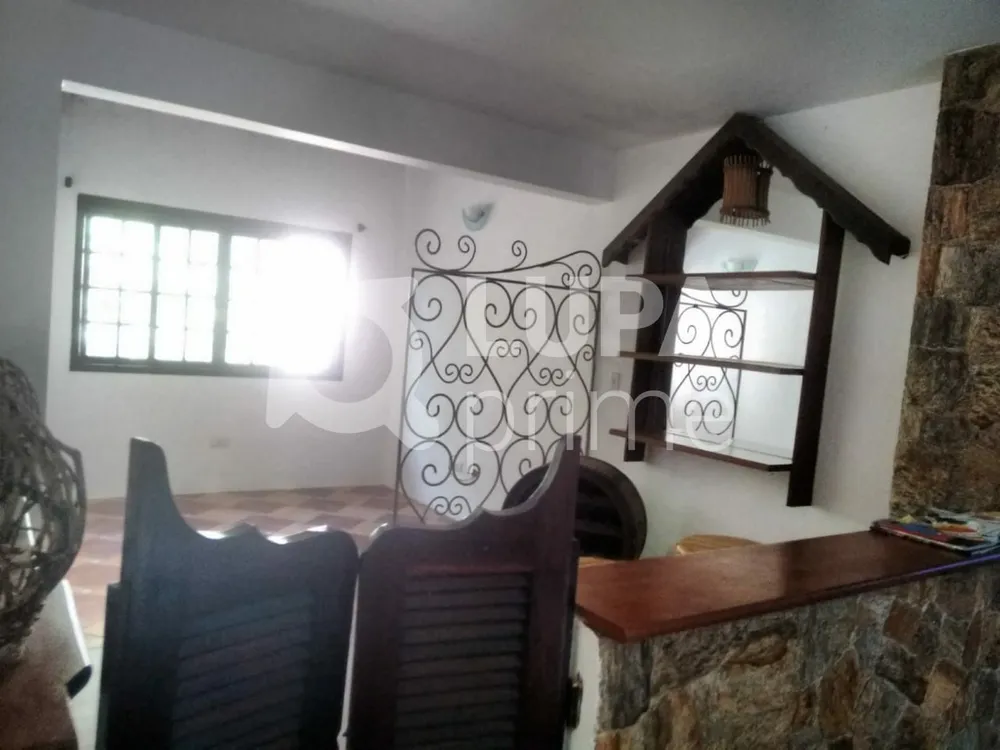 Casa, 2 quartos, 275 m² - Foto 2