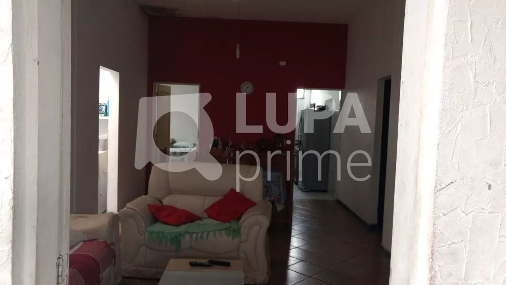 Casa à venda com 3 quartos, 200m² - Foto 4