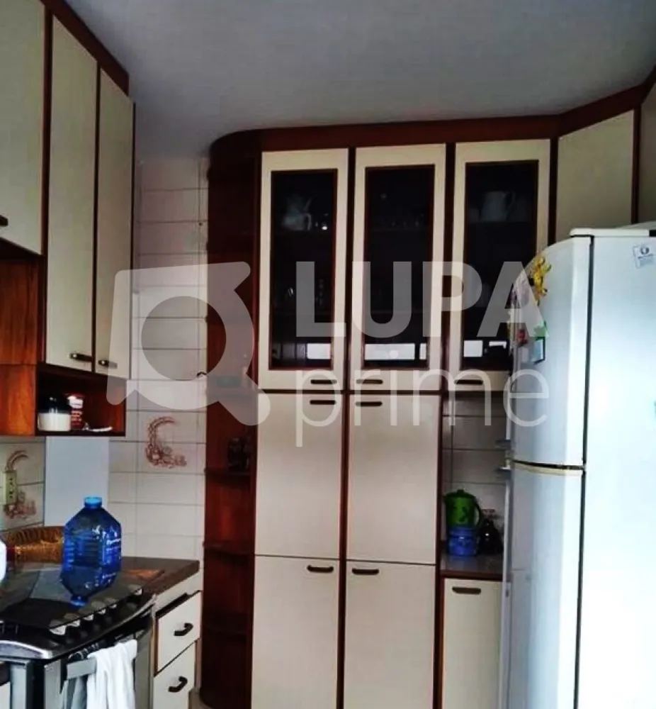 Casa, 3 quartos, 141 m² - Foto 2