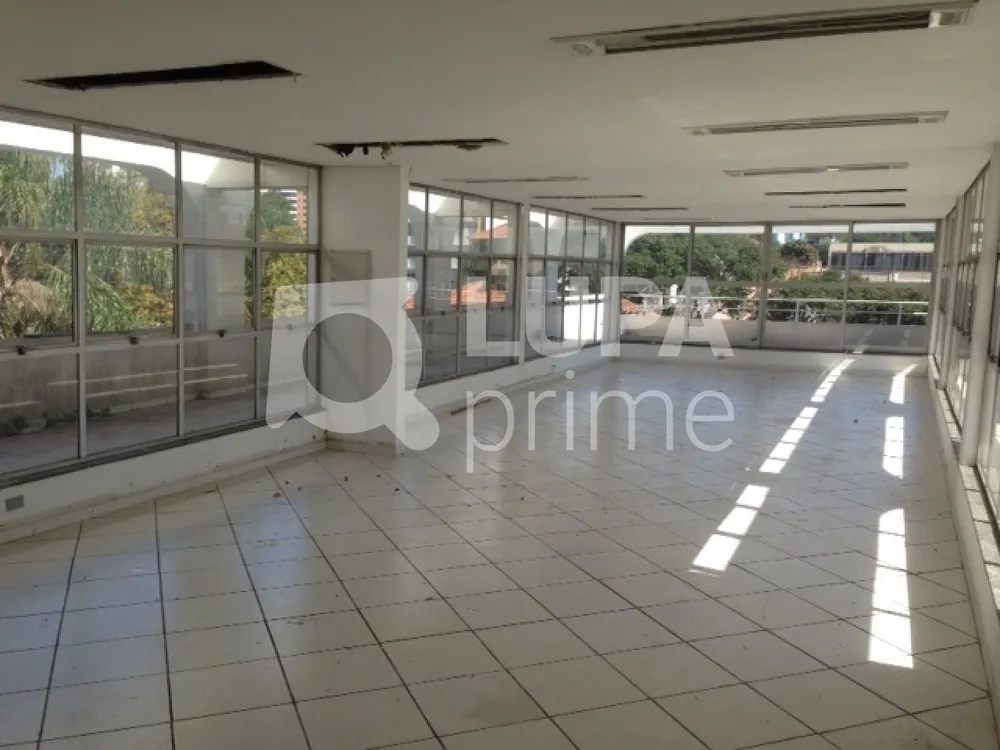 Prédio Inteiro, 1000 m² - Foto 6