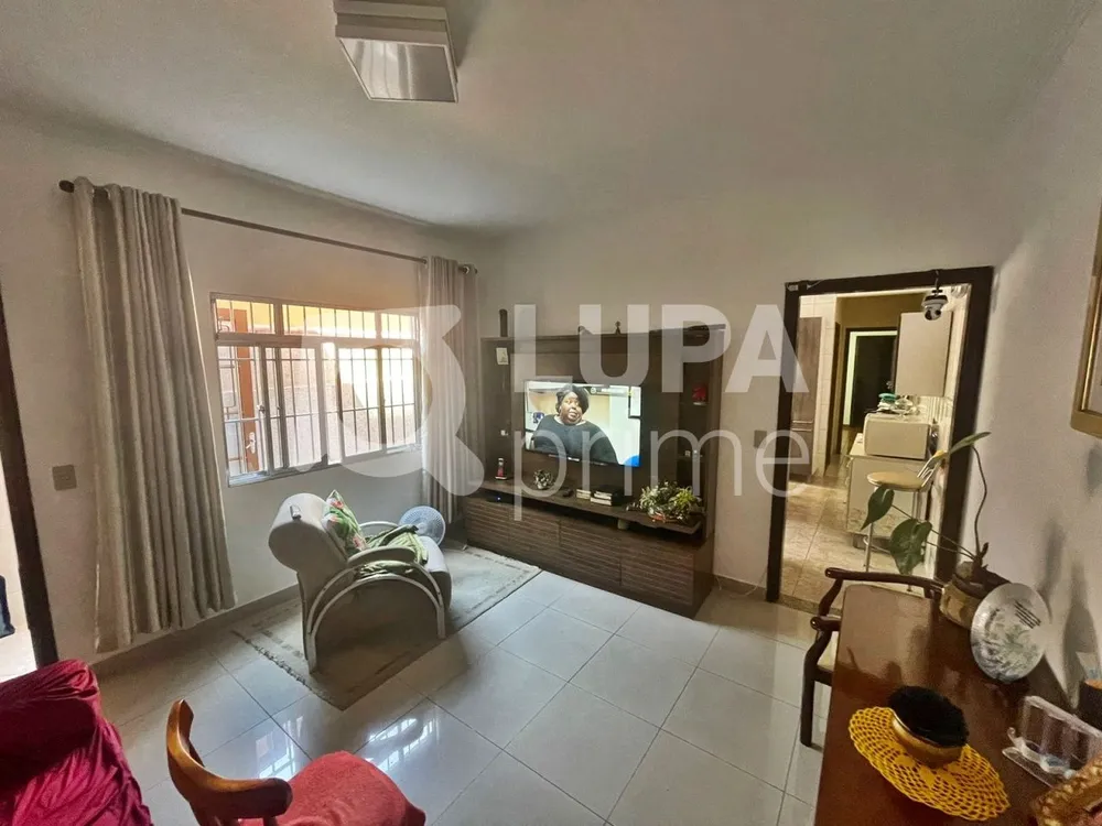 Casa, 5 quartos, 200 m² - Foto 4