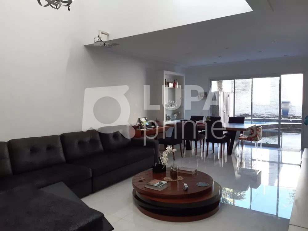 Casa de Condomínio à venda com 4 quartos, 365m² - Foto 3