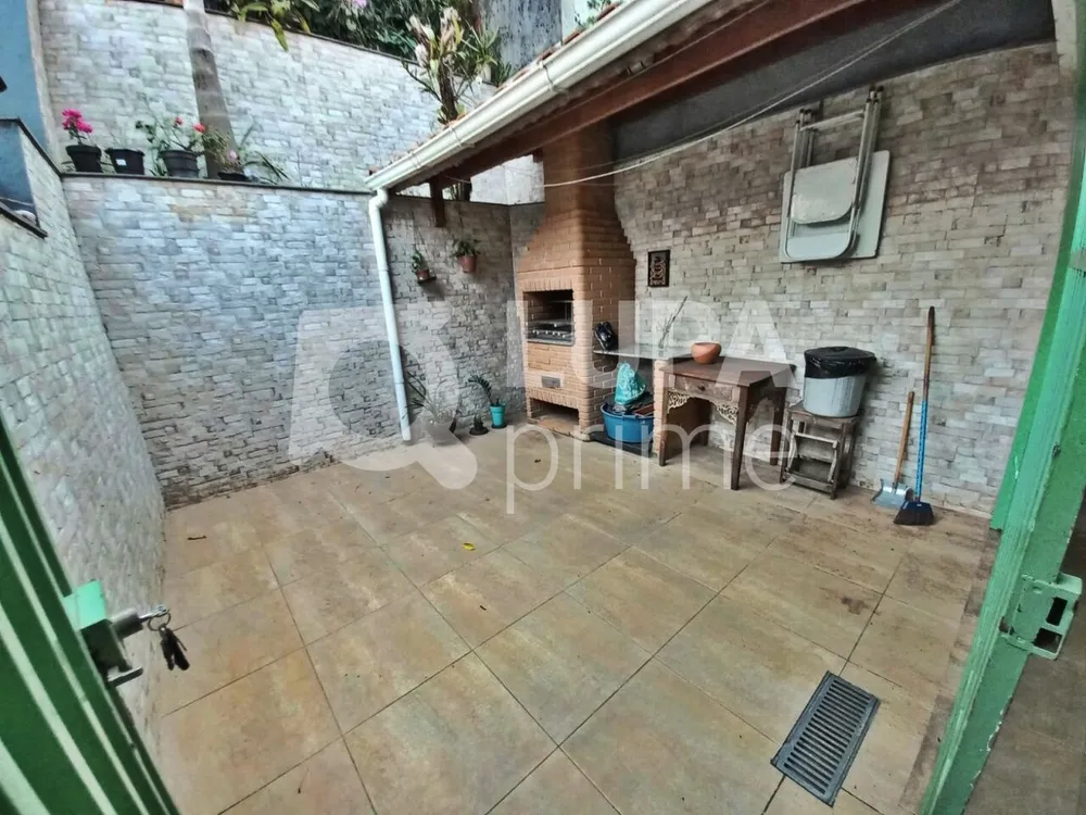 Casa, 3 quartos, 124 m² - Foto 1