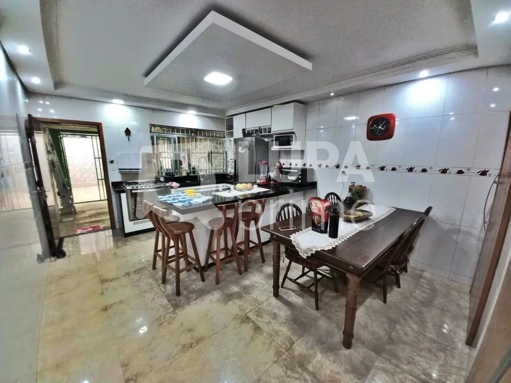 Casa, 3 quartos, 124 m² - Foto 6