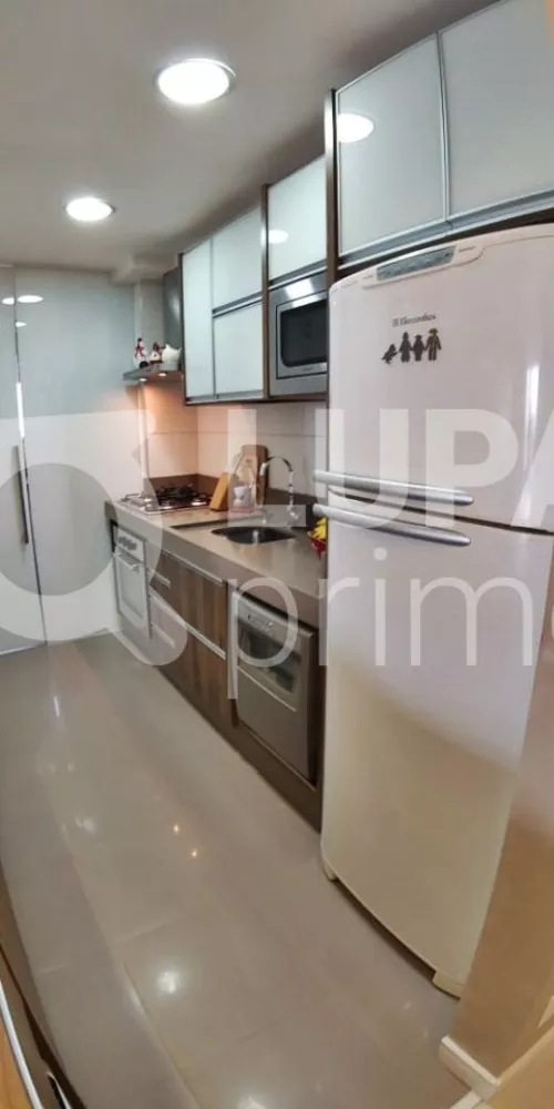 Apartamento à venda com 3 quartos, 118m² - Foto 9