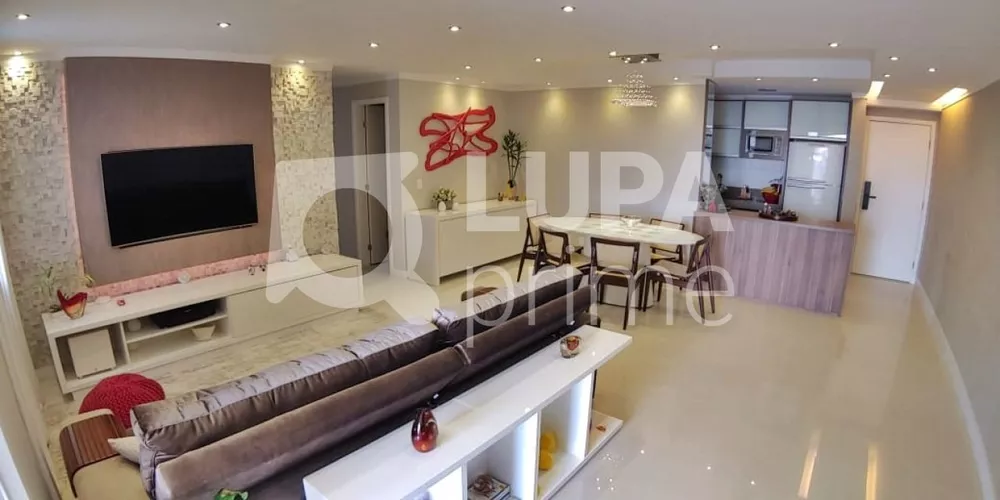 Apartamento à venda com 3 quartos, 118m² - Foto 1