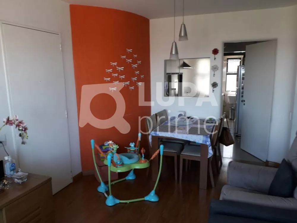 Apartamento à venda com 2 quartos, 57m² - Foto 2