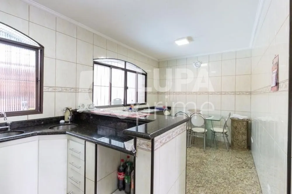 Casa, 4 quartos, 200 m² - Foto 2