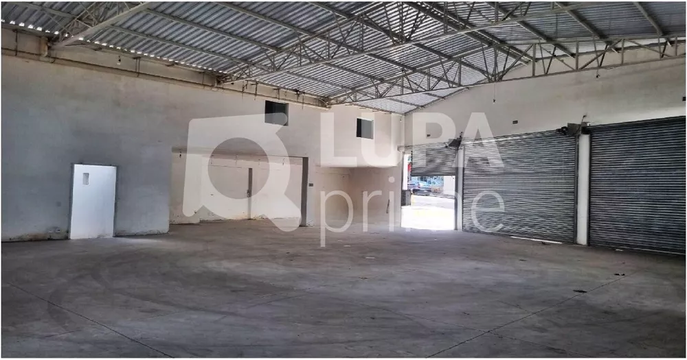 Depósito-Galpão-Armazém para alugar, 440m² - Foto 2