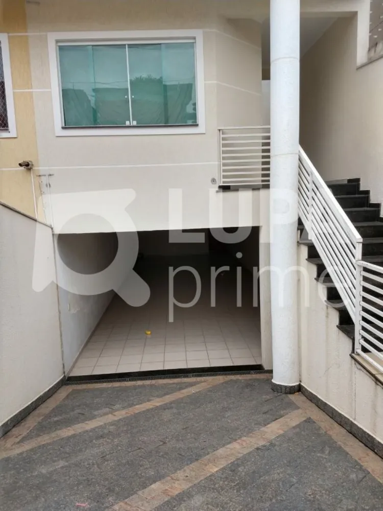 Casa, 3 quartos, 274 m² - Foto 2
