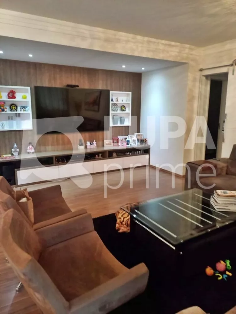 Apartamento à venda com 3 quartos, 143m² - Foto 2