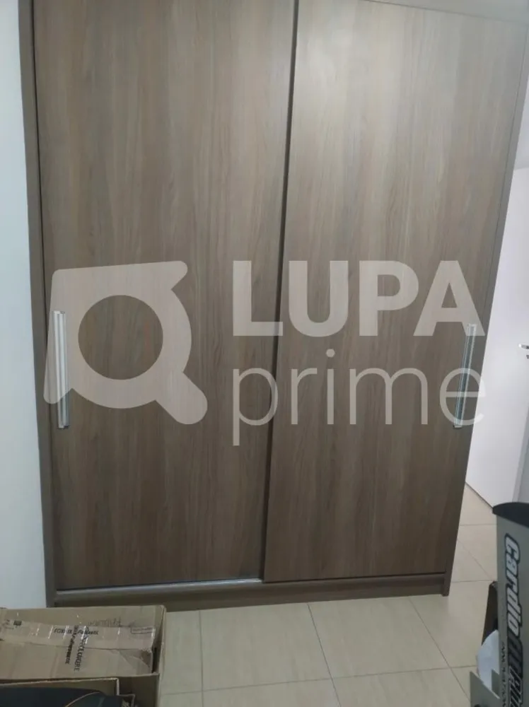 Apartamento, 2 quartos, 74 m² - Foto 2