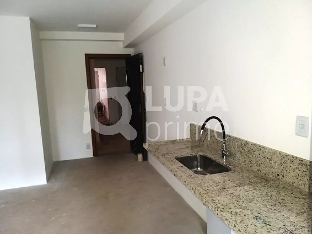 Apartamento à venda com 2 quartos, 63m² - Foto 7