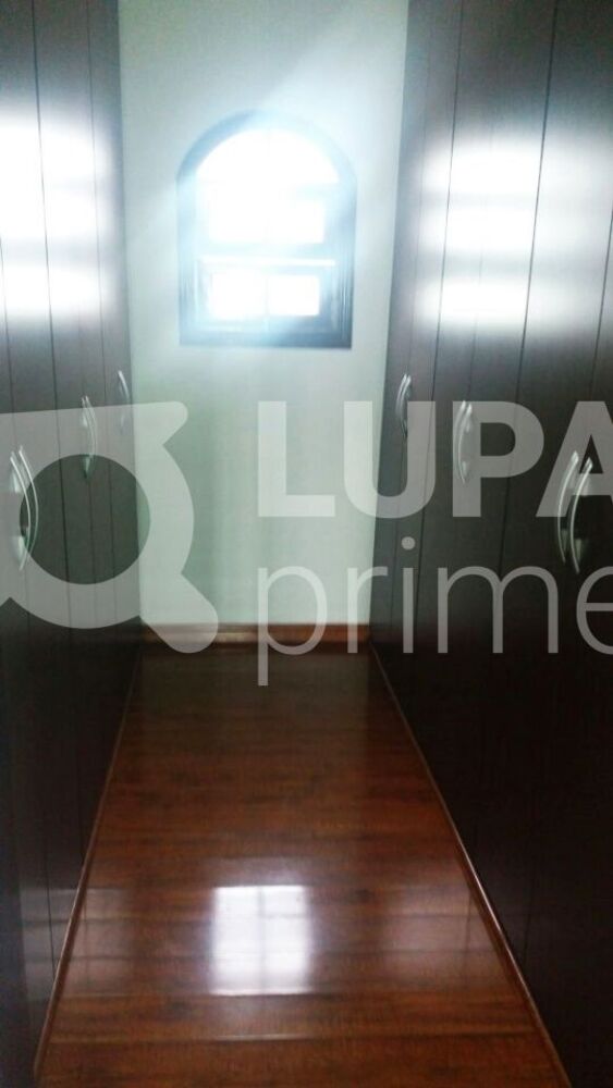 Casa, 4 quartos, 210 m² - Foto 12