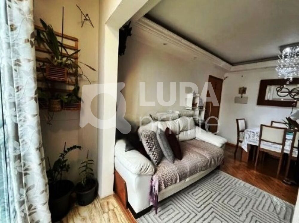 Apartamento à venda com 2 quartos, 50m² - Foto 3
