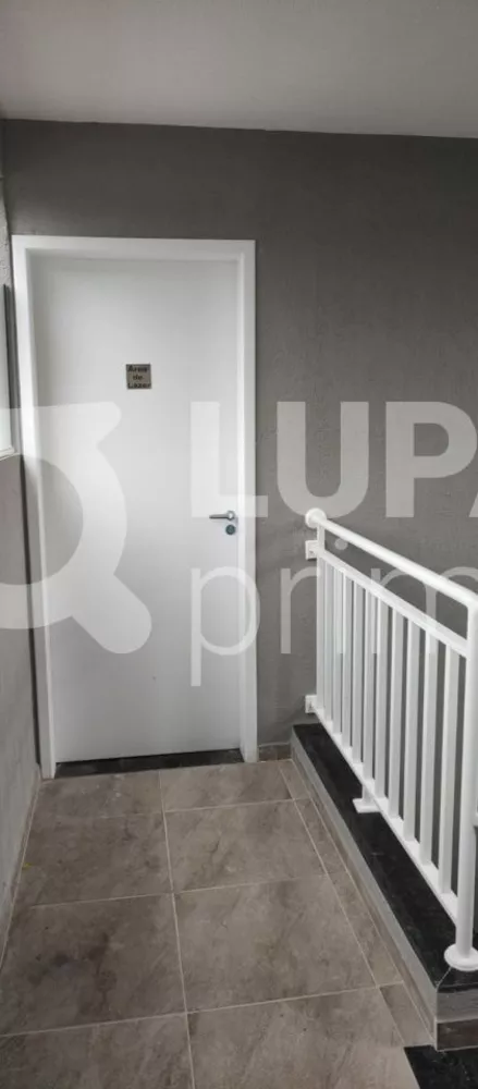 Apartamento à venda com 2 quartos, 40m² - Foto 4