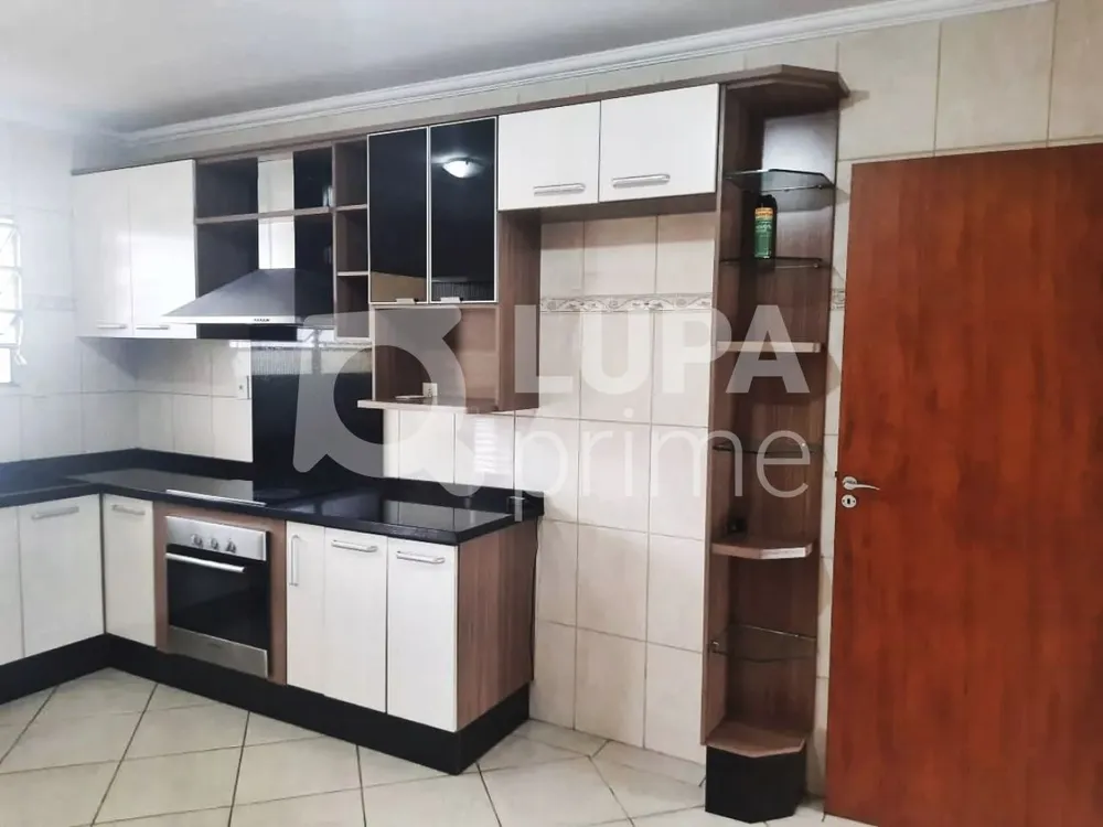Casa, 3 quartos, 157 m² - Foto 4